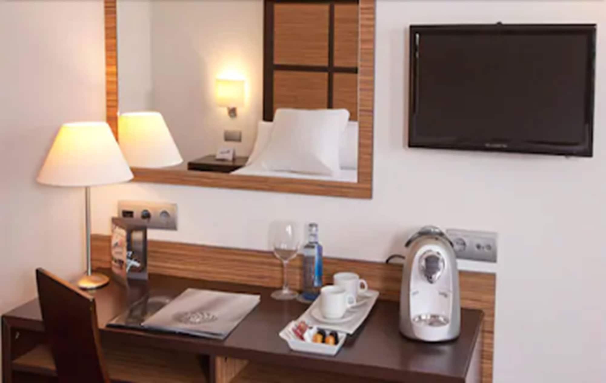 Aparthotel Attica21 As Galeras Bastiagueiro Zewnętrze zdjęcie