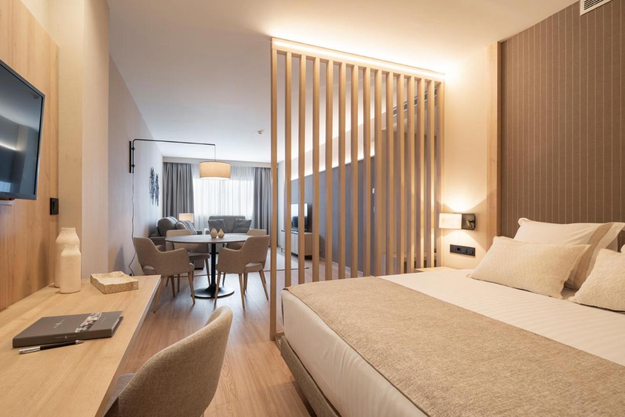 Aparthotel Attica21 As Galeras Bastiagueiro Zewnętrze zdjęcie